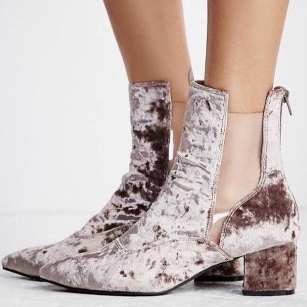 Jeffrey Campbell x Free People Velvet Boot
